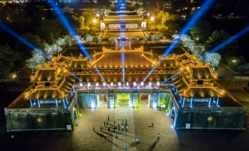 Thừa Thiên Huế: Tạm dừng khai trương Phố đêm Hoàng Thành Huế (26/12/2021)